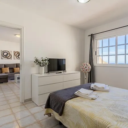 Appartement Penthouse With Panoramic Ocean Views & Terrace In Torviscas
