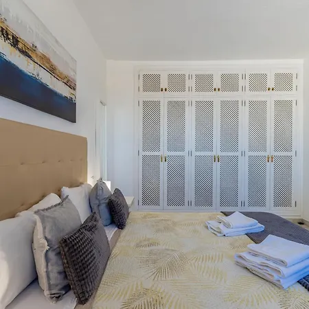 Апартаменты Penthouse With Panoramic Ocean Views & Terrace In Torviscas Адехе