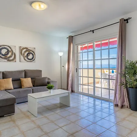 Penthouse With Ocean Views - Torviscas *